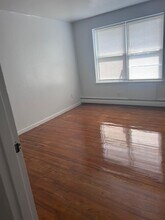 Fernwood Gardens in Plainfield, NJ - Building Photo - Interior Photo