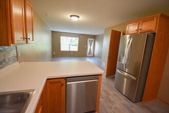 1821 Daniel Ln NE in Stewartville, MN - Building Photo - Building Photo
