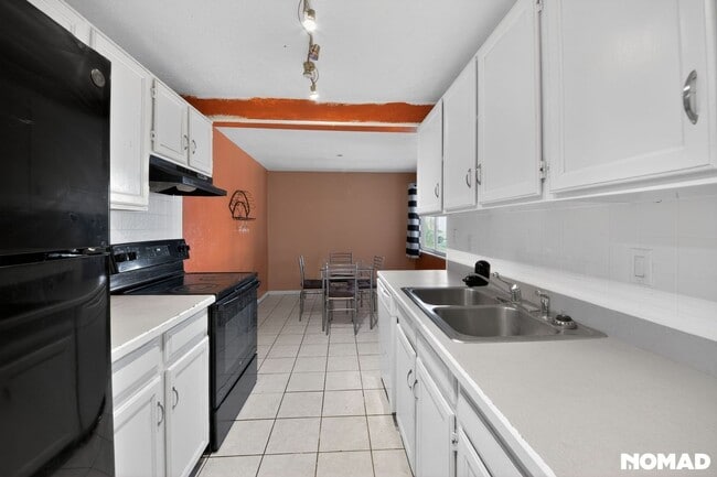 4068 S Atchison Way in Aurora, CO - Foto de edificio - Building Photo