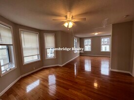 15 Hudson St, Unit 2 in Somerville, MA - Building Photo