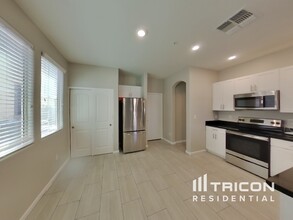 12534 W Hummingbird Terrace in Peoria, AZ - Building Photo - Building Photo