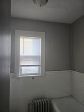 1304 Garfield St in Gary, IN - Building Photo - Building Photo