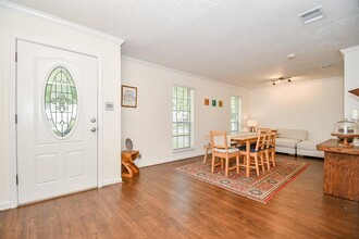 12806 Westhorpe Dr in Houston, TX - Building Photo - Building Photo
