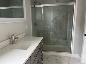 439 34th Ave N in St. Petersburg, FL - Building Photo - Building Photo