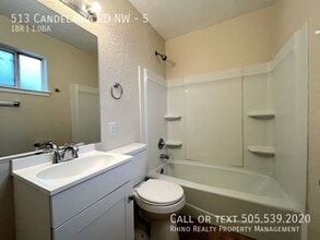 513 Candelaria Rd NW in Albuquerque, NM - Building Photo - Building Photo