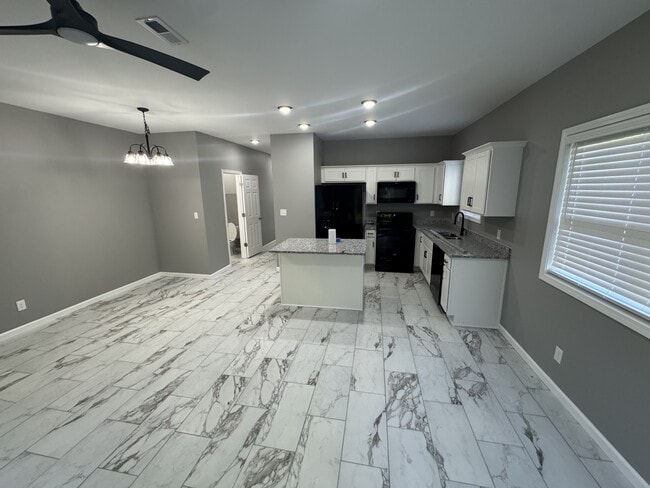 1821 TN-120 in Big Rock, TN - Building Photo - Building Photo