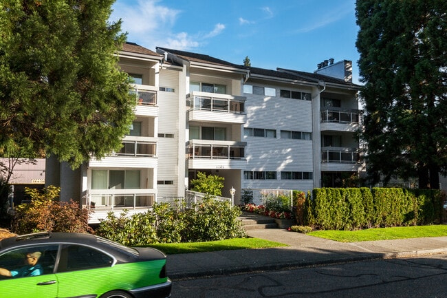 Pineview Place