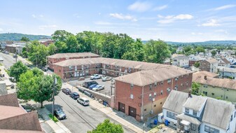 173 Sherman Ave in Paterson, NJ - Building Photo
