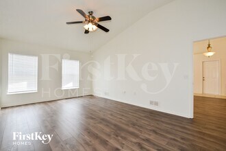 1429 Lodge Terrace in Deltona, FL - Building Photo - Building Photo