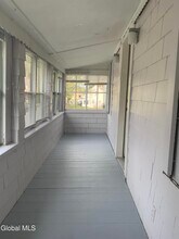 160 Jackson St in Saratoga Springs, NY - Building Photo - Building Photo