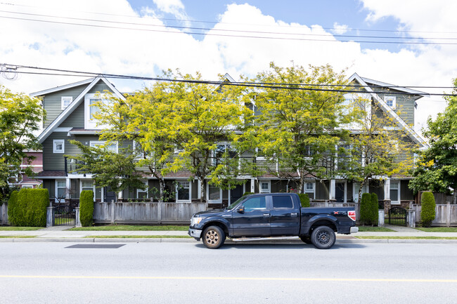 2183 Prairie Av in Port Coquitlam, BC - Building Photo - Building Photo