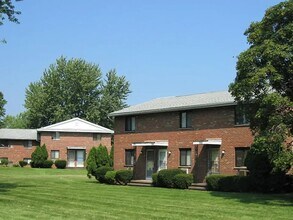 85 Chippendale Rd in Rochester, NY - Building Photo - Building Photo