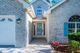 8829 Lansdowne Dr NW in Calabash, NC - Building Photo - Building Photo