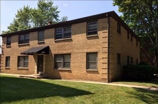 3829 N Humboldt Ave, Unit 7 in Milwaukee, WI - Building Photo