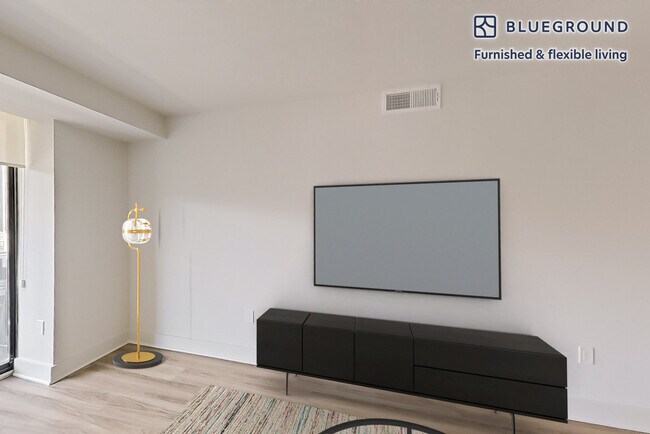 1550 Clarendon Blvd-Unit -FL3-ID2860A in Arlington, VA - Foto de edificio - Building Photo