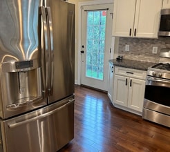 1 Riverside Dr in Clinton, NJ - Building Photo - Building Photo