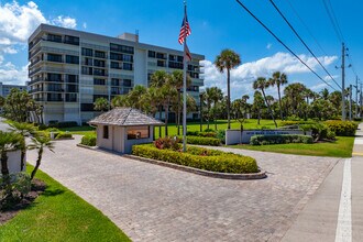Bryn Mawr Ocean Tower in Hutchinson Island, FL - Building Photo - Building Photo