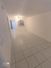 1240 SE 31st Ct in Homestead, FL - Building Photo - Building Photo