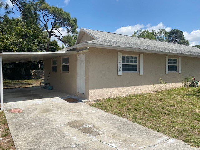 4436 Mariner Rd, Unit 4436 in Bonita Springs, FL - Building Photo