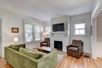 939 Seymour Ave in Nashville, TN - Foto de edificio - Building Photo