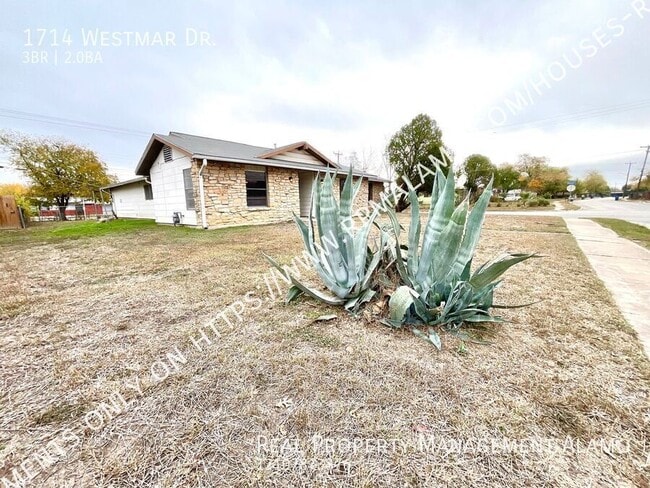 1714 Westmar Dr in San Antonio, TX - Building Photo - Building Photo