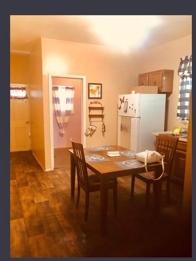 106 Lancaster St in Cohoes, NY - Building Photo - Building Photo