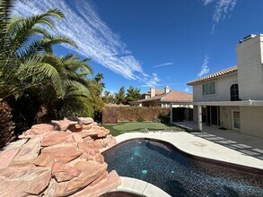 3823 Ruskin St in Las Vegas, NV - Building Photo - Building Photo