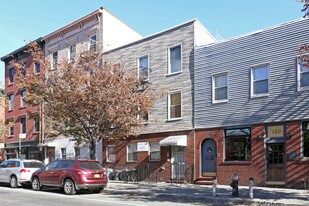 122 Franklin St in Brooklyn, NY - Building Photo