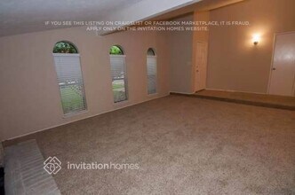 18110 Navajo Trail Dr in Spring, TX - Foto de edificio - Building Photo