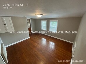 2726 Union St in Madison, WI - Building Photo - Building Photo