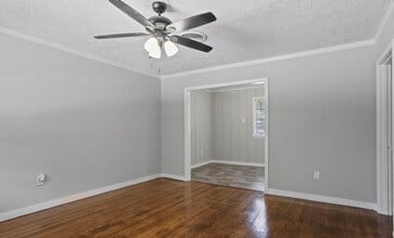 5201 Andover Dr in Jackson, MS - Building Photo - Building Photo