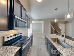 635 Spencer Ln in Kannapolis, NC - Building Photo - Building Photo