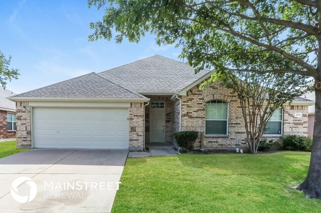 property at 3164 Kingswood Ct