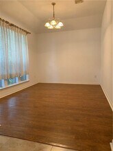 5836 Lomita Verde Cir in Austin, TX - Building Photo - Building Photo