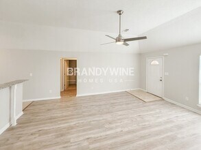 4890 Phipps Dr in Memphis, TN - Building Photo - Building Photo