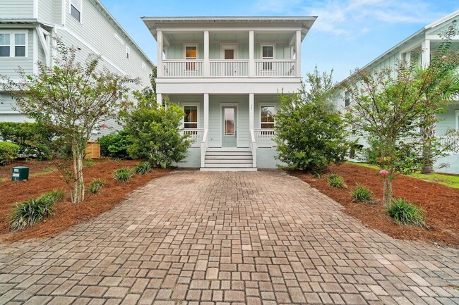 property at 99 Grande Pointe Cir