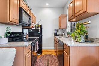 221 W Newton St in Boston, MA - Building Photo - Building Photo