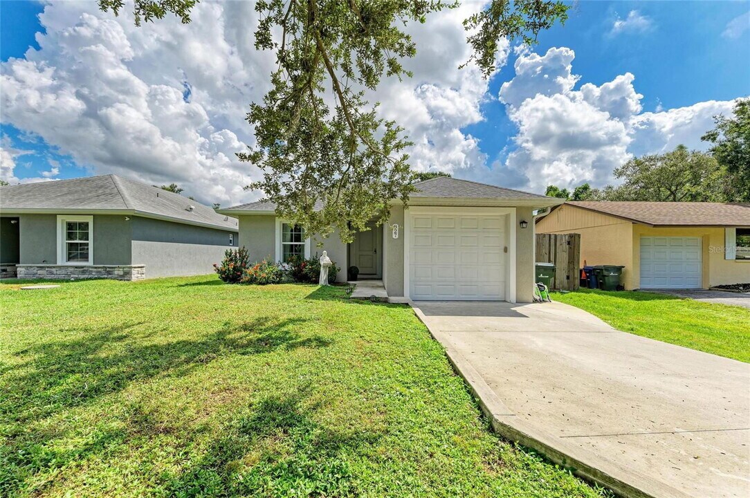 723 Allora Ave in Nokomis, FL - Building Photo