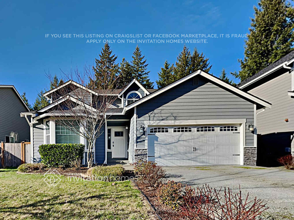 1817 Cyrene Dr NW in Olympia, WA - Building Photo