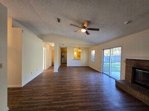 7879 Georgia Jack Dr N in Jacksonville, FL - Building Photo - Building Photo