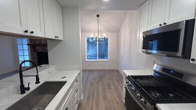 4024 Nugget Dr in Modesto, CA - Building Photo - Building Photo