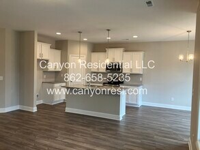 209 Pine Is Ave in Toney, AL - Building Photo - Building Photo