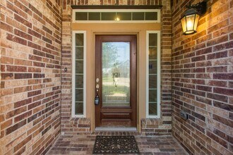 9430 Harmony Lake Ln in Richmond, TX - Building Photo - Building Photo