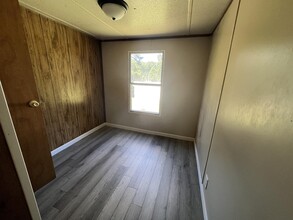 111 Whittle Park Dr in Seneca, SC - Building Photo - Building Photo