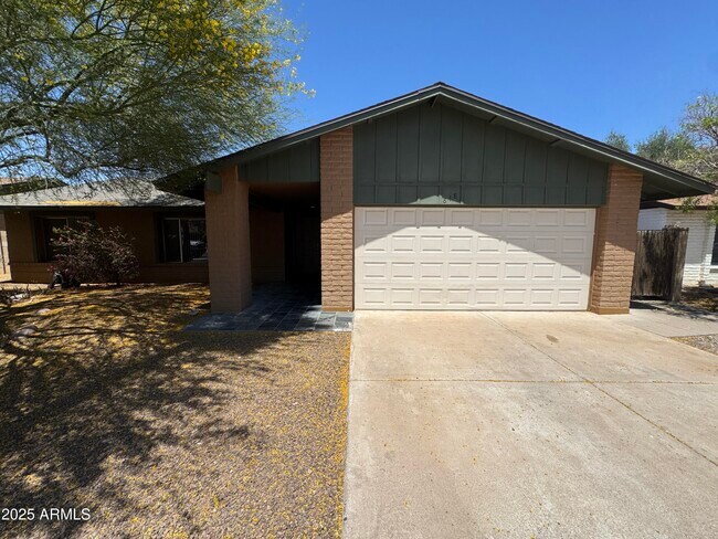 818 E Todd Dr in Tempe, AZ - Building Photo - Building Photo