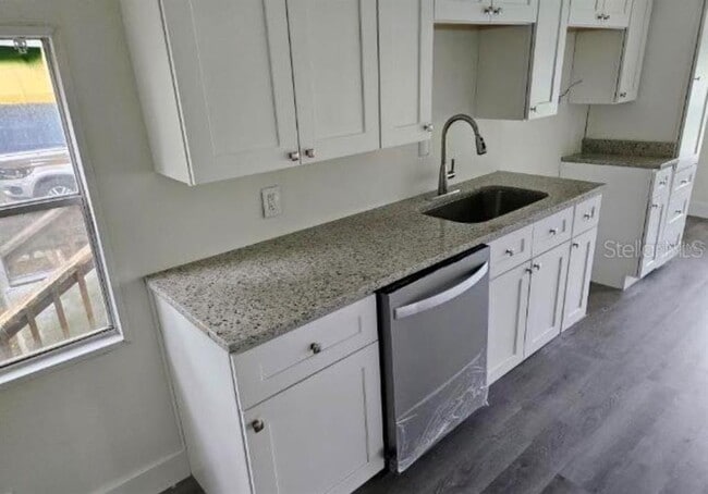 17321 Palm Dr in Montverde, FL - Building Photo - Building Photo