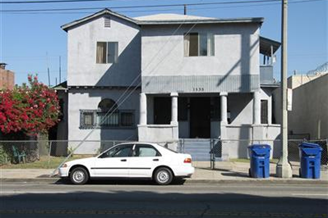 1535 Venice Blvd in Los Angeles, CA - Building Photo