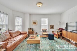 59 Winslow Ave, Unit 1 in Somerville, MA - Building Photo