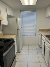 4031 Henley Rd in Orlando, FL - Building Photo - Building Photo