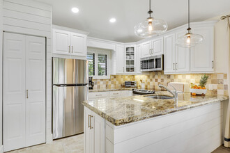 815 Club Dr in Palm Beach Gardens, FL - Building Photo - Building Photo